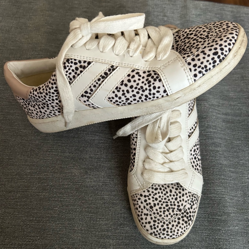 Black and white Sneakers